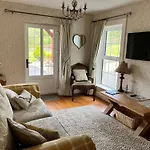 The Self Catering *