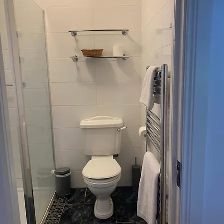 아파트 The Self Catering *